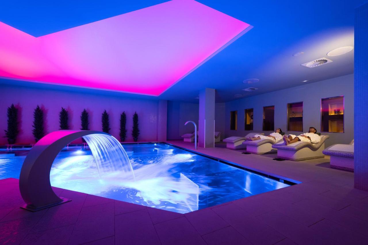 Grand Plaza Hotel & Wellness Andorra la Vella Exteriör bild The spa at the Hotel