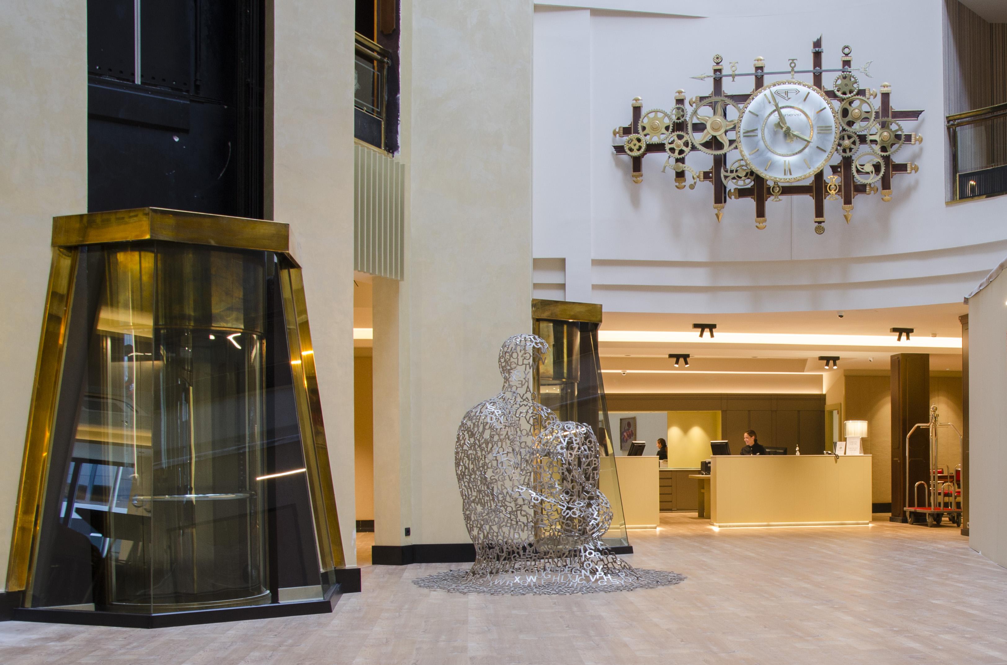 Grand Plaza Hotel & Wellness Andorra la Vella Exteriör bild The lobby of the hotel