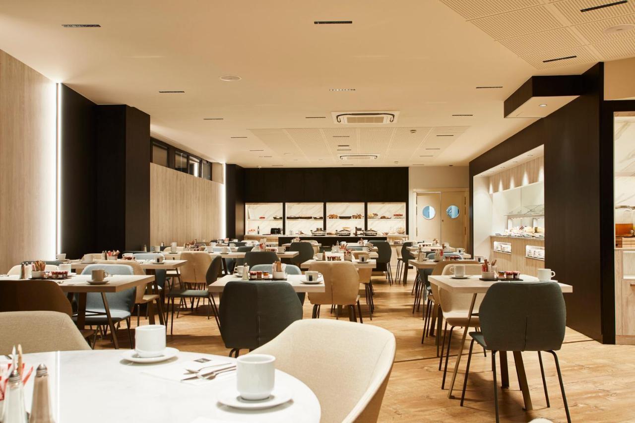 Grand Plaza Hotel & Wellness Andorra la Vella Exteriör bild The restaurant
